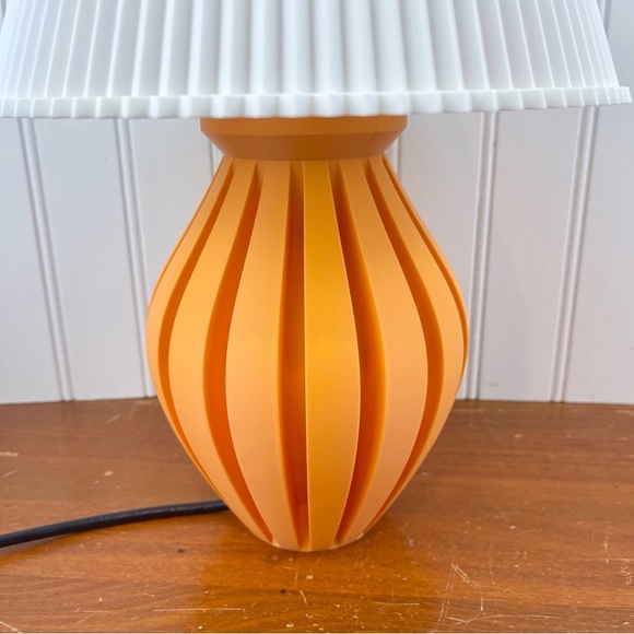 The Okami Lamp, Desk Lamp, Bedside Lamp, Modern Home and Office - Picture 3 of 10